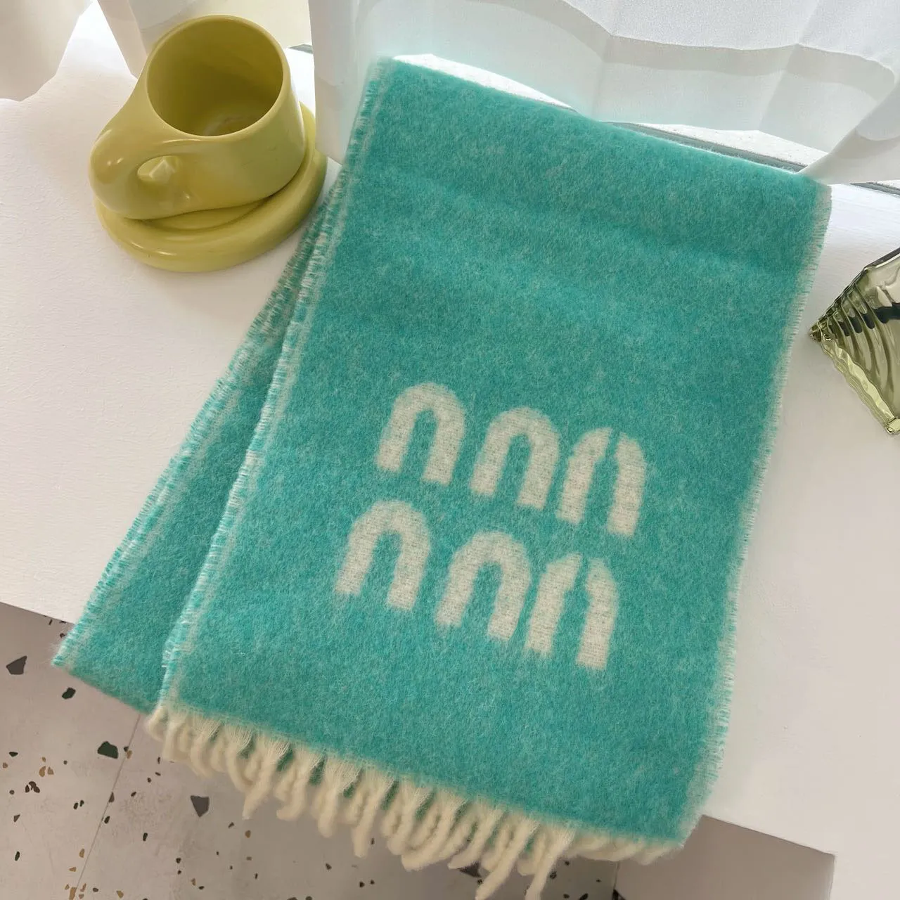 Designer-Schal aus Kaschmir für Damen im Herbst und Winter mit weichem Schal mit langer Quaste und modischem Karomuster für Herren_voghion.com