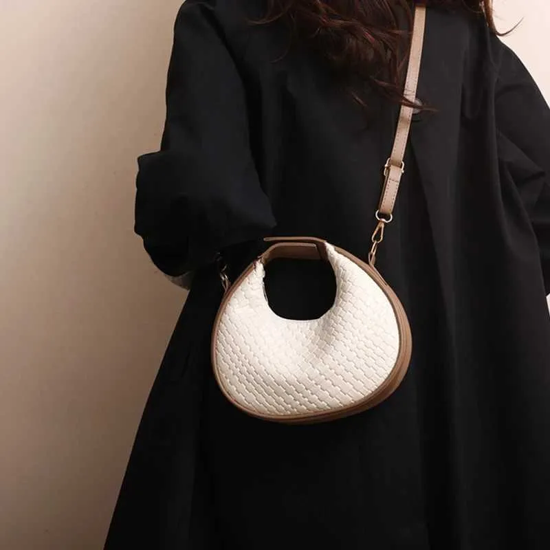 Borsa a tracolla da donna di alta qualità, nuova moda, design di nicchia, stile semplice, borsa a tracolla intrecciata da donna Ba241106_voghion.com