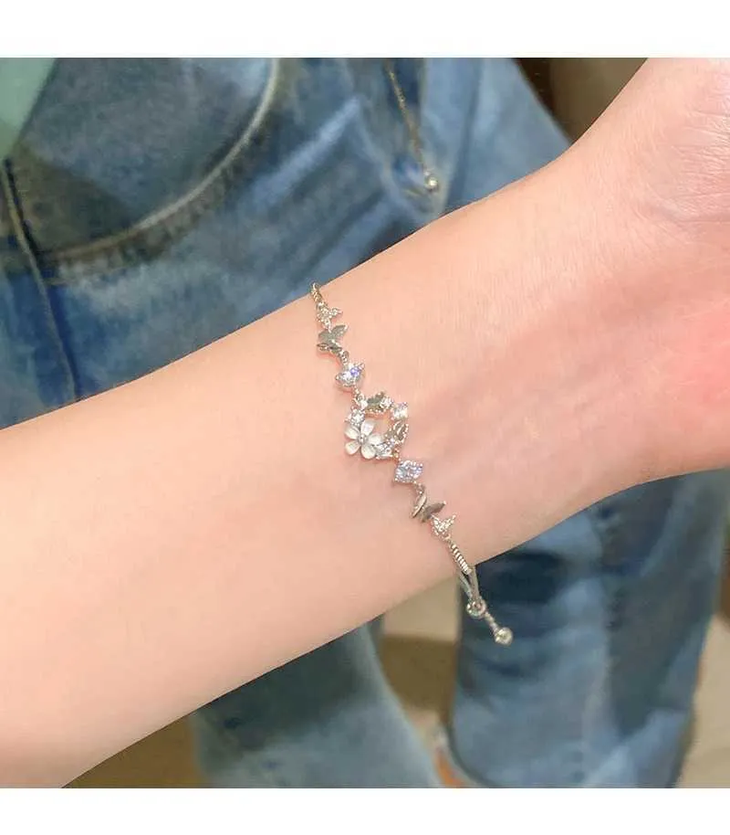 Adjustable Butterfly Bangle With Zircon And Rhinestones For Women_voghion.com