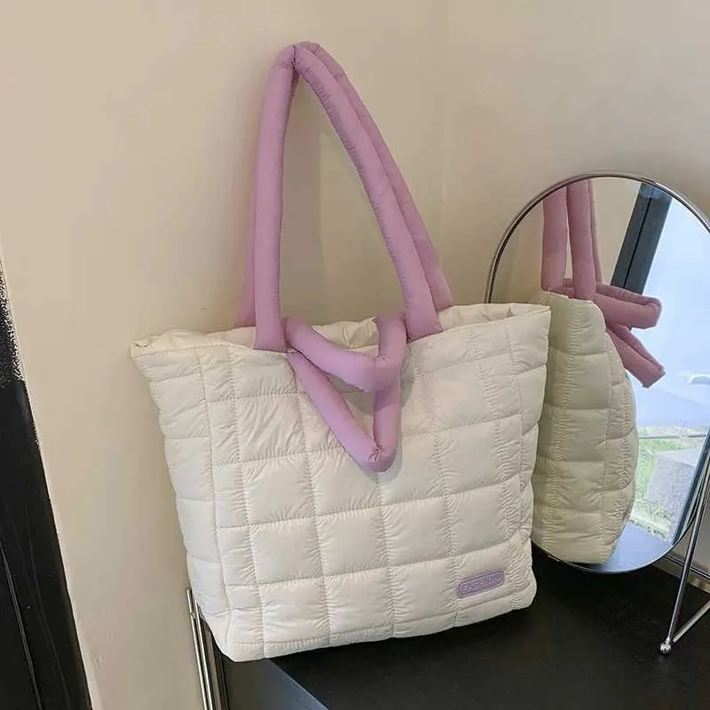 Geantă de umăr pufoasă de designer pentru femei, geantă de lenjerie de pat, bumbac cu puf, capacitate mare, geantă de cumpărături de iarnă Y241115_voghion.com