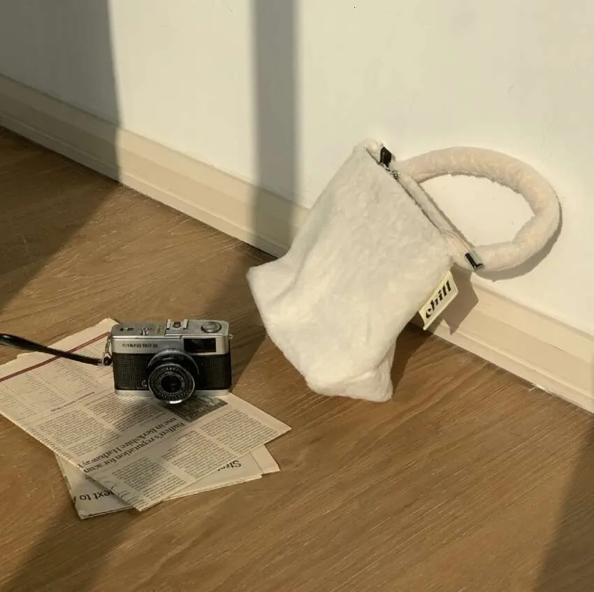 Sac à main malaisien en tissu crème et en laine pour femme avec fibre de haute qualité_voghion.com