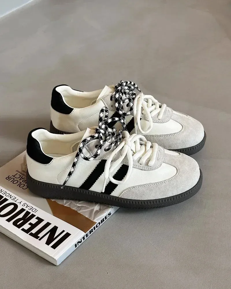 Baskets de tennis plates pour femmes, chaussures vulcanisées à lacets, couleurs mélangées, tendance, printemps-automne_voghion.com