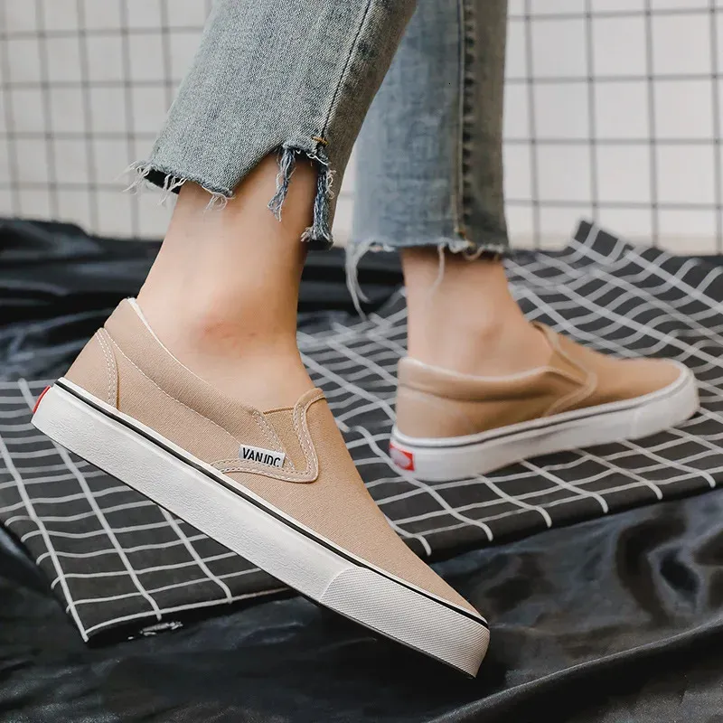 Weiße Canvas Damen Paar Slipper Flache Bequeme Casual Fashion Plateau Damen Vulkanisierte Schuhe atillas Mujer 240607_voghion.com