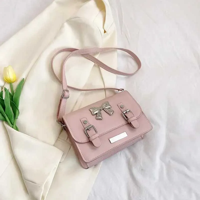 Kleine quadratische Tasche für Damen 2024 Neue Frühjahrs-/Sommermode süße Mädchenschleife personalisierte Pendel-Einzelschulter-Umhängetasche_voghion.com