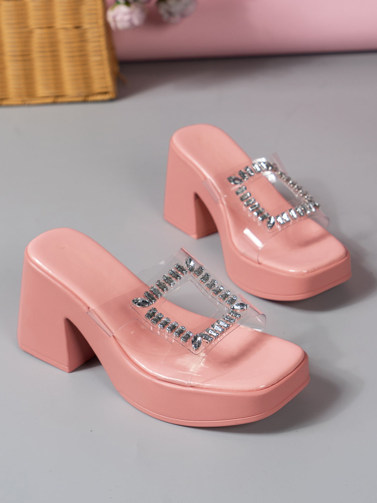 Lipper en strass à talons hauts de grande taille pour femmes portant une plateforme imperméable, ole épais, une ligne_voghion.com