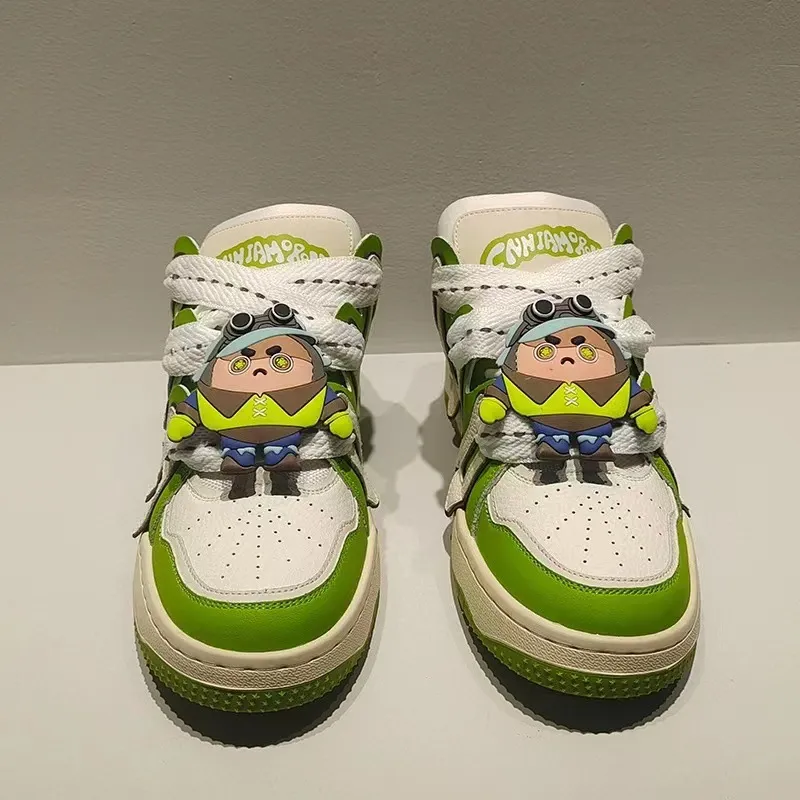Thick Soled Round Toe Sponge Cake Couple Style Sneakers With Breathable Mh Comfortable And Versatile Casual Sports_voghion.com