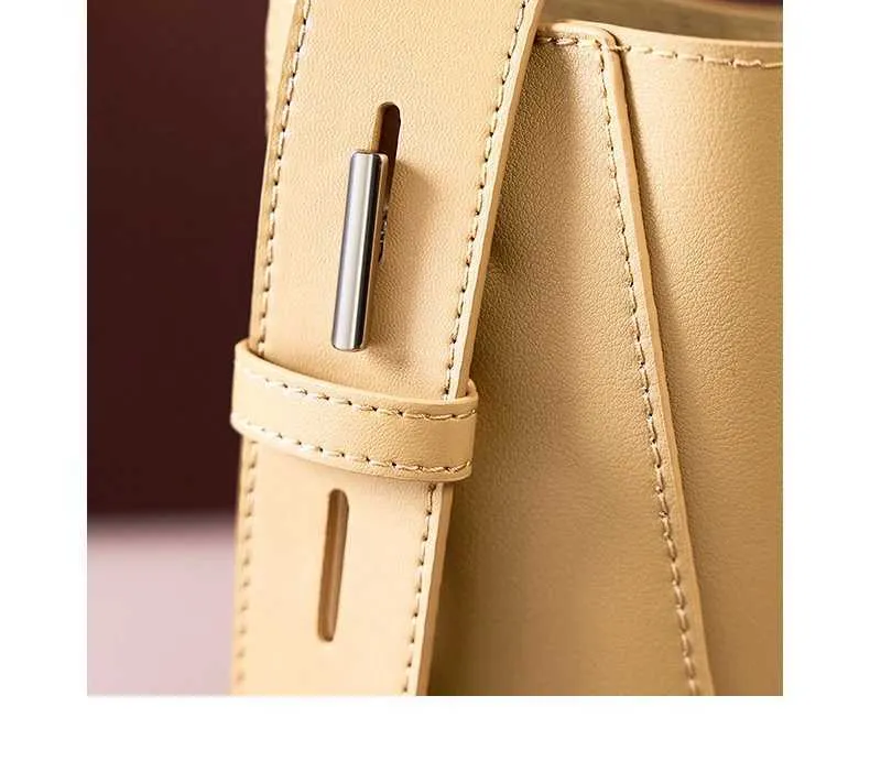 100% genuine leather shoulder large capacity denim bucket fashionable and casual womens cross bag 2391 Y241121_voghion.com