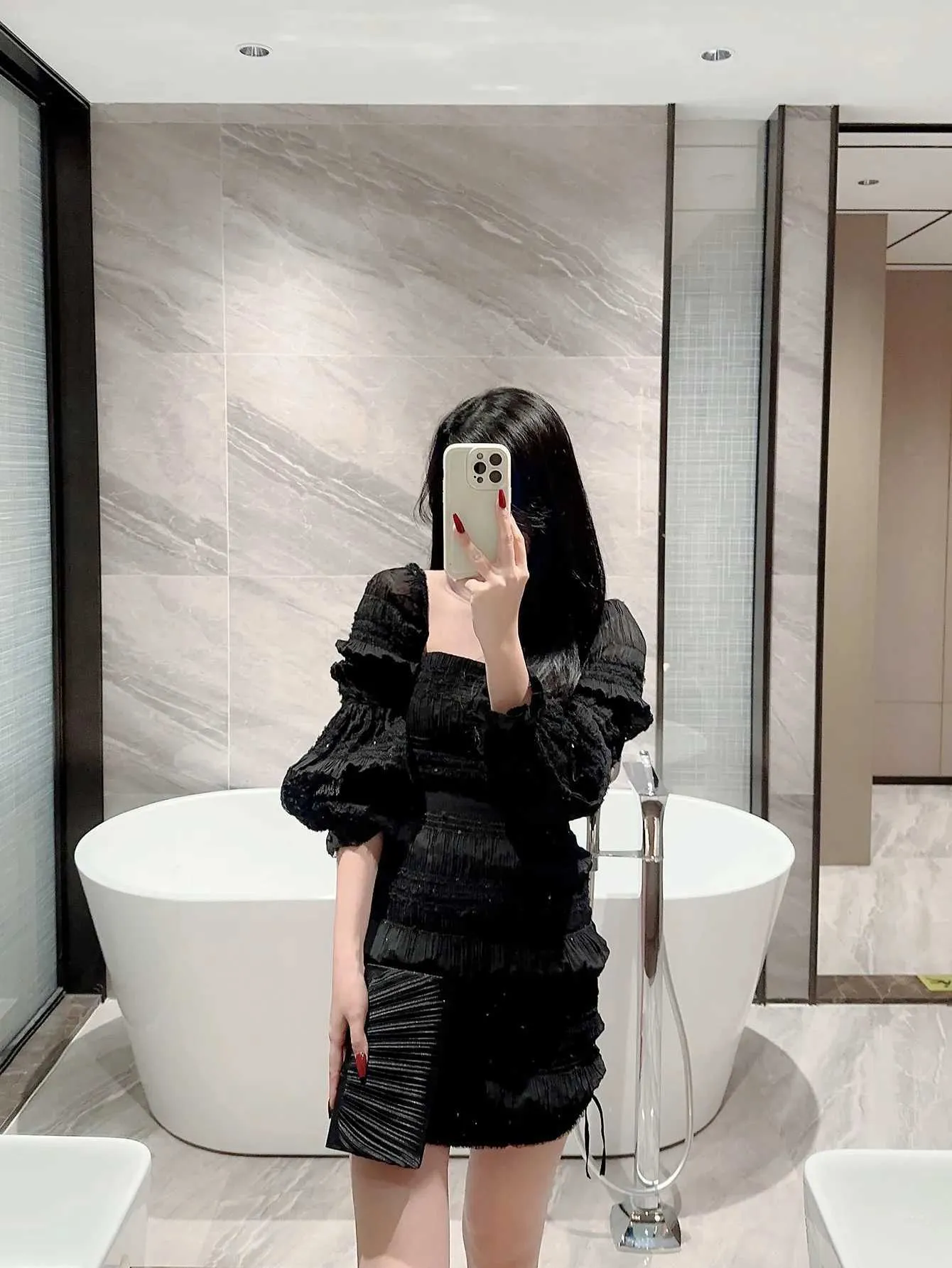 Damen elegant Satin Owendtasch Plisséiert Portemonnaie Formal Handtasche Party Ball Clutch mat Rhie Hochzäit Braut Y241019_voghion.com