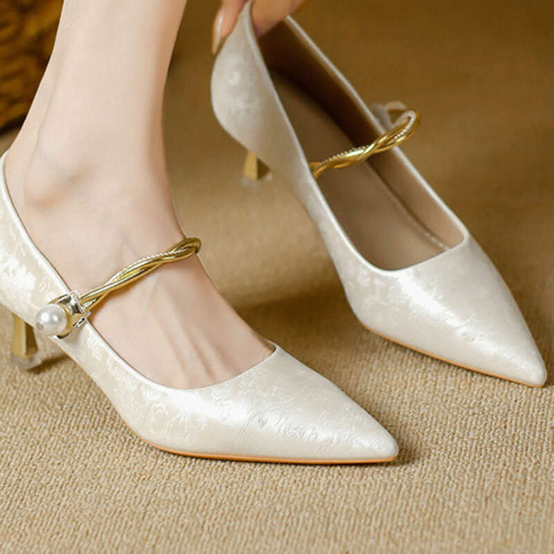 Neue Mode Göttin Stil Sinn für Design Frühling Und Herbst Temperament Französisch Spitz High Heels frauen_voghion.com