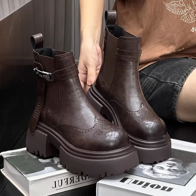 Bottes de neige à plateforme pour femmes, chaudes, en peluche, talons hauts, en cuir, tendance hiver 2025, chaussures décontractées, mode rétro Botas Mujer_voghion.com