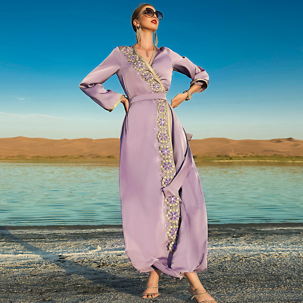 Lila Abendkleid Für Damen Mit Handgestickten Glasdiamanten_voghion.com