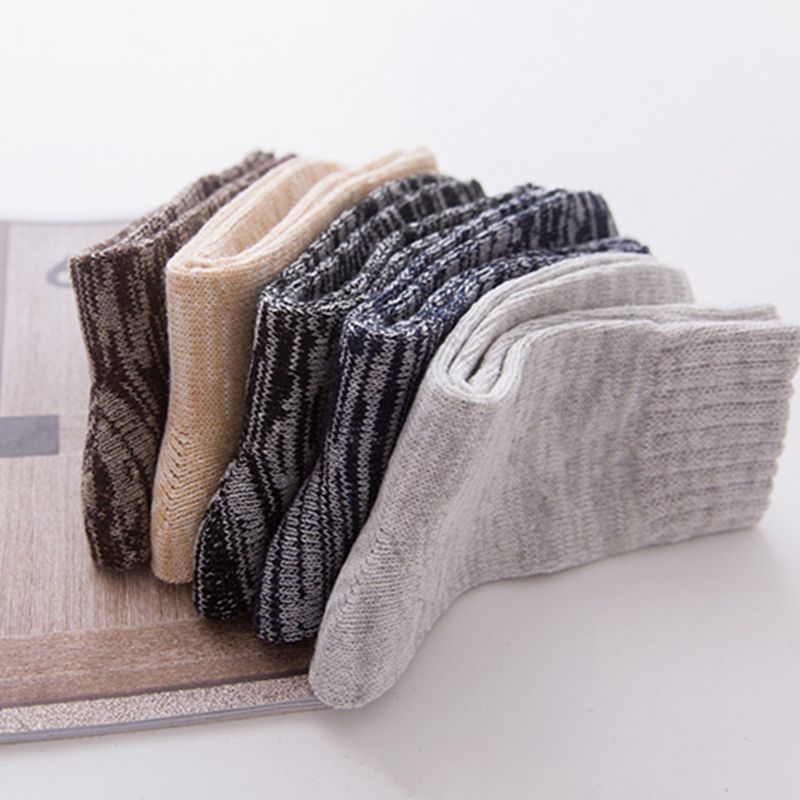 Men's Winter Warm and Thickened Wool Cotton Sock Middle Tube Funny Vintage Breathability Soc for Men_voghion.com
