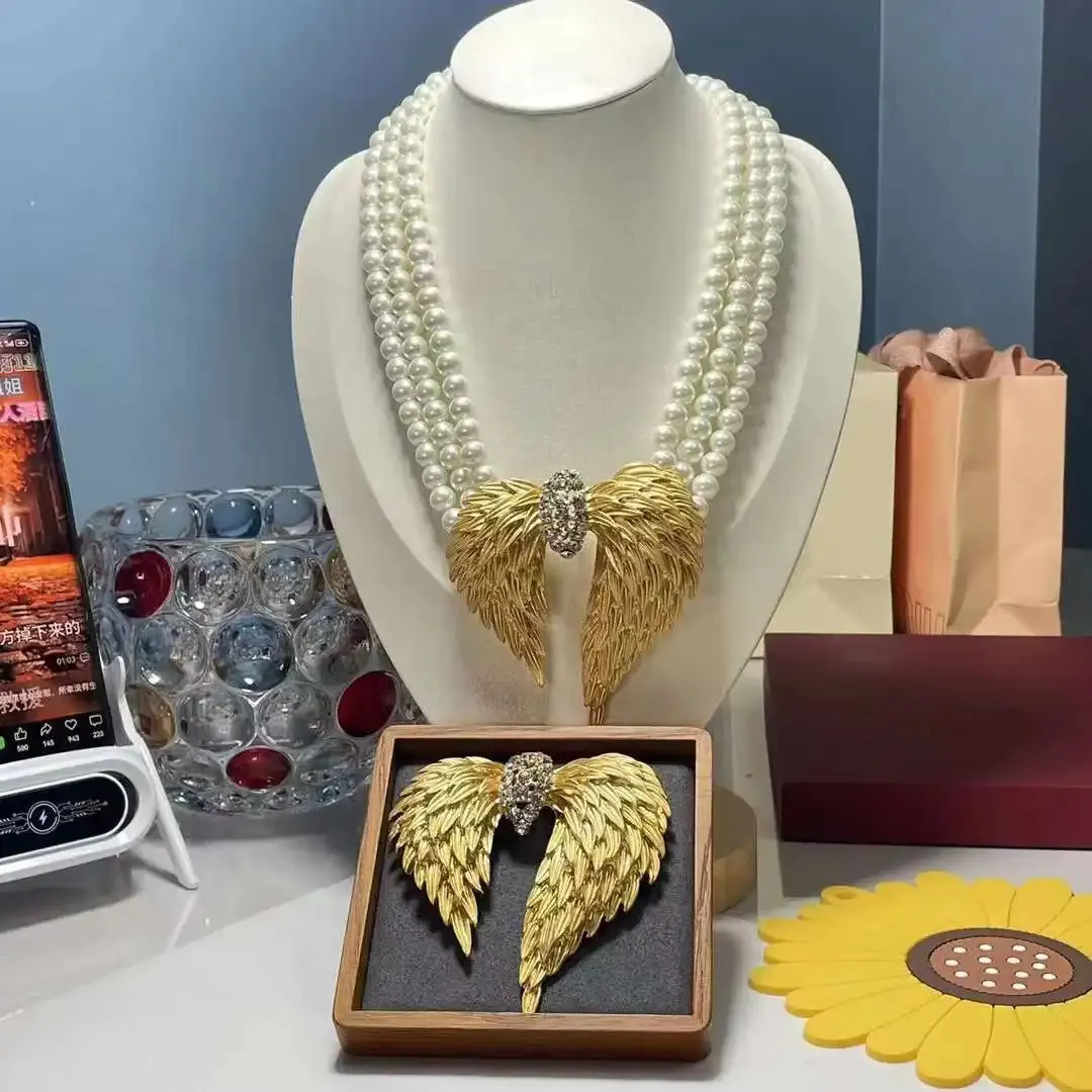 Französisches Vintage Metall vergoldet Perlenkette Brosche Set Schmuck 240119_voghion.com