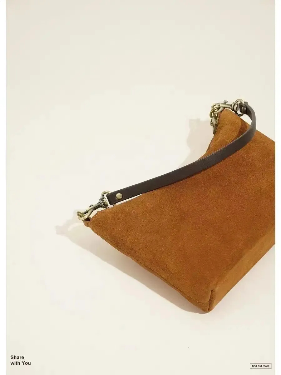 Borsa a tracolla retrò da donna in pelle scamosciata, piccola, leggera, hobo, tendenza invernale 240912_voghion.com