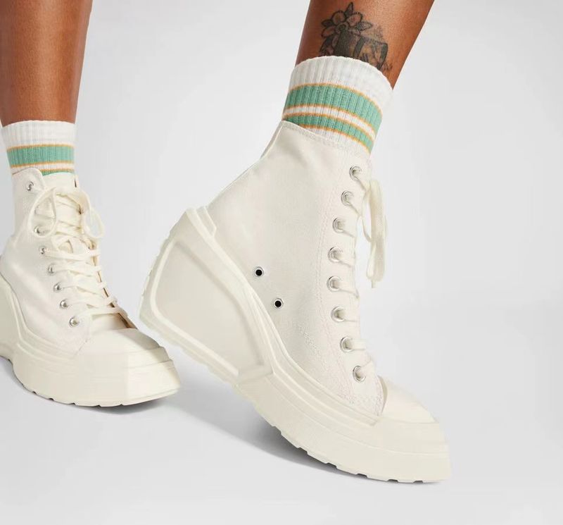 Neu mit Absätzen High Tops, modische Canvasschuhe, vielseitige und trendige Damen-Freizeitschuhe_voghion.com