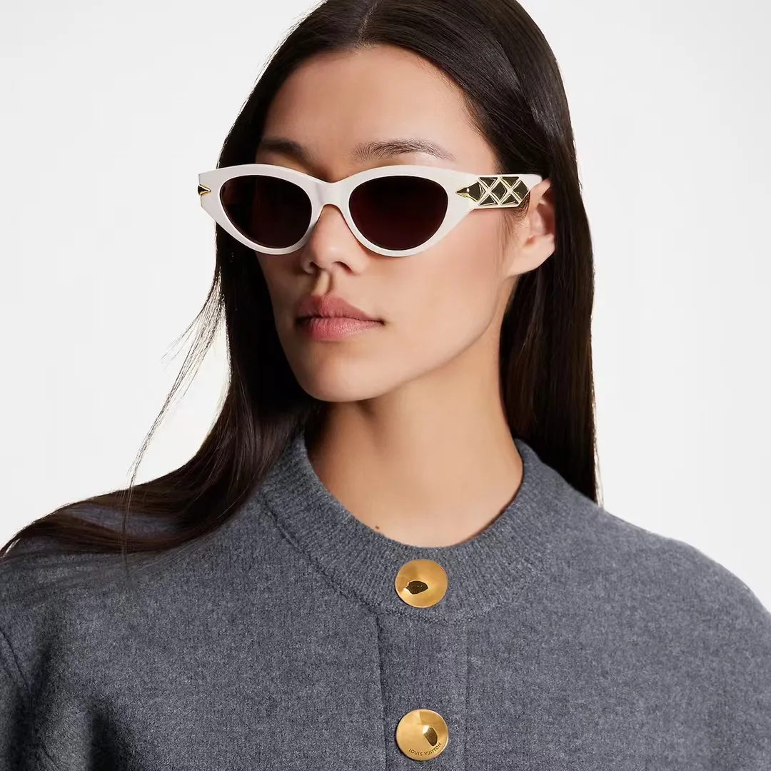 Designer for women Cat Eye Personalized Design Gold Leg Sunglasses with box Driving Travel Shopping Beach View More_voghion.com