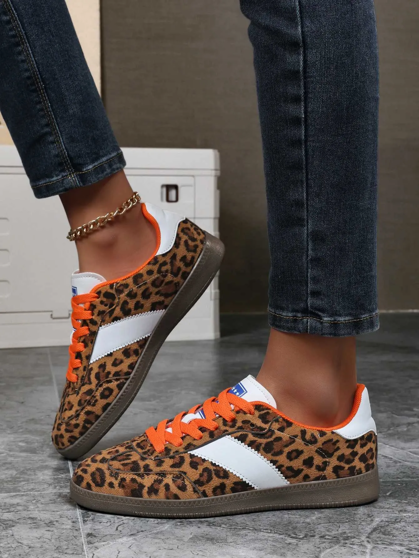 Scarpe da ginnastica classiche retrò da donna con stampa leopardata, da passeggio, alla moda, con lacci, antiscivolo, casual, da corsa_voghion.com