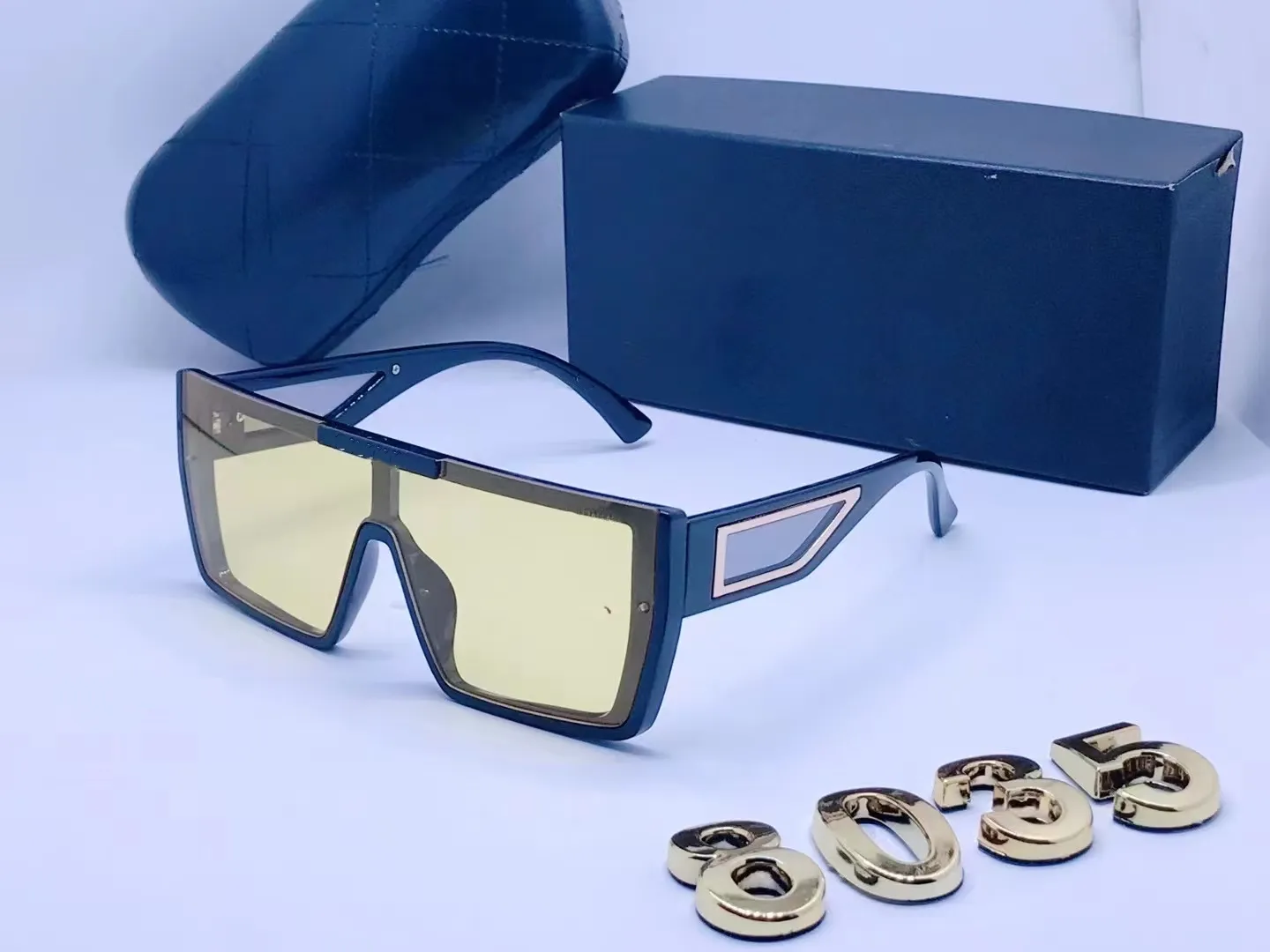 occhiali da sole da uomo classici alla moda 6149 montatura quadrata in metallo oro UV400 stile vintage di design Attitude_voghion.com