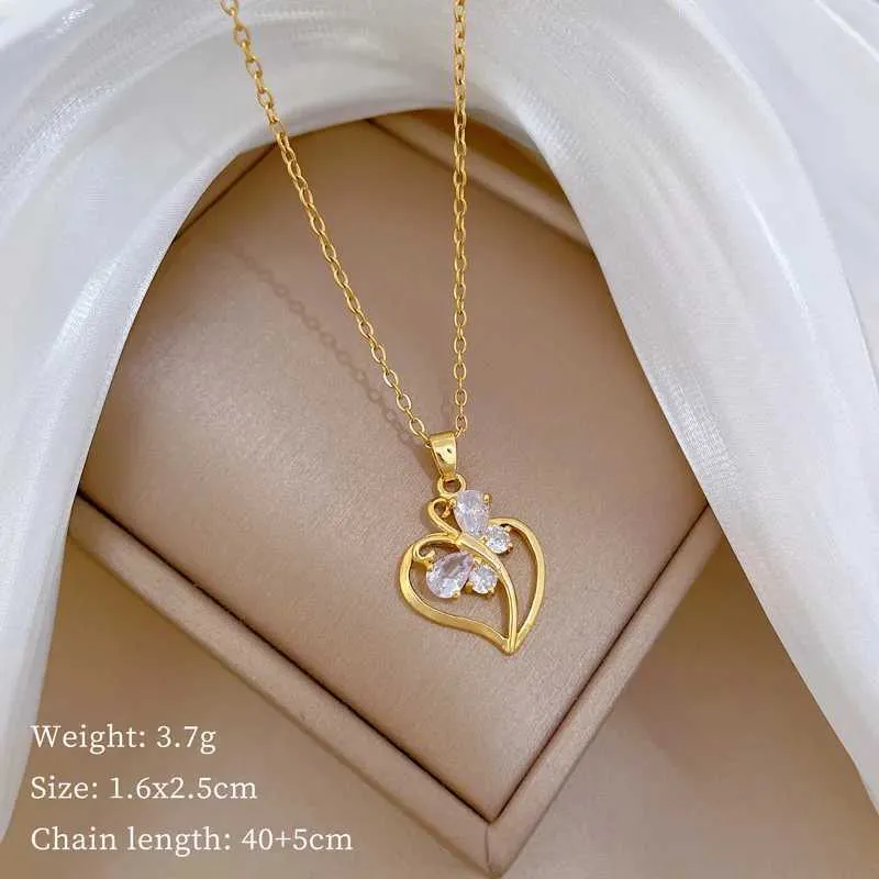 Collane con ciondolo Classico Micro-pavé Romantico Bianco Amore Gioielli Collana a farfalla Moda Personalizzata Acciaio inossidabile_voghion.com