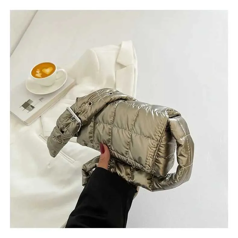 Moda trapuntata invernale leggera calda imbottita in cotone scozzese a tracolla da donna sotto le ascelle borse gonfie borse a mano C241211_voghion.com