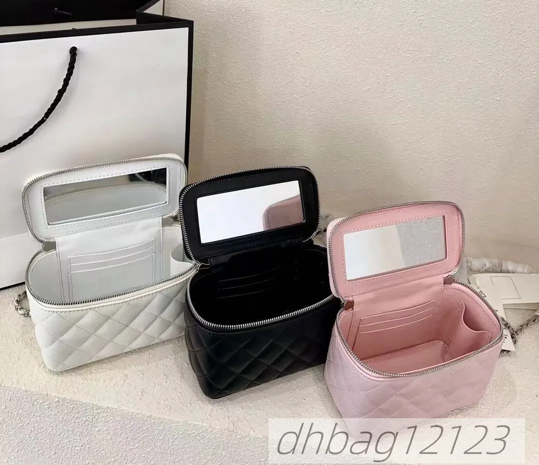 23k Ladies Designer Vanity Box Makeup Bag With Metal Handle Mirror Sier Hardware Matelasse Chain Cosmetic Case Purse_voghion.com