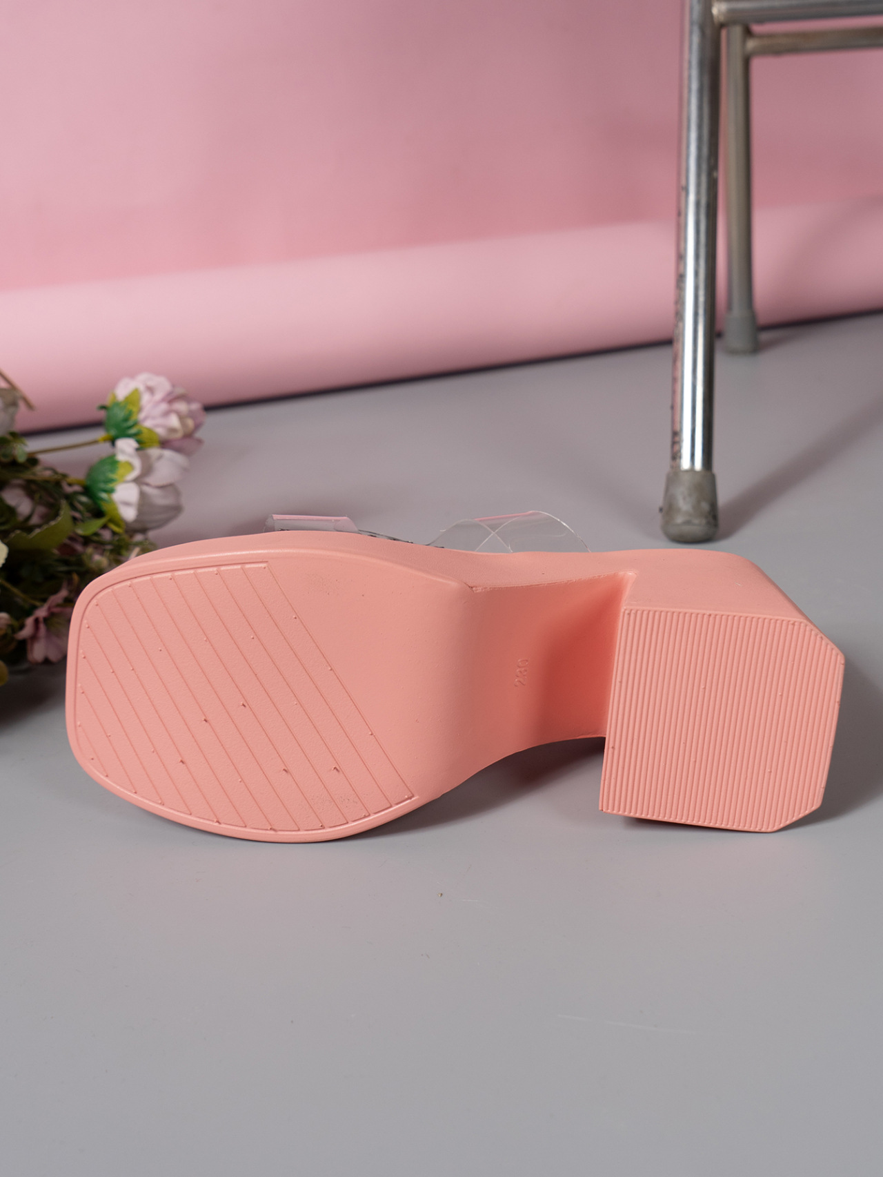 Lipper en strass à talons hauts de grande taille pour femmes portant une plateforme imperméable, ole épais, une ligne_voghion.com