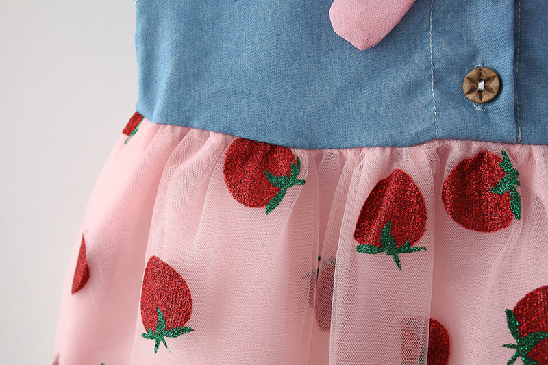 Neugeborenen Kleid Sommer Prinzessin Kleid Koreanischen Stil Erdbeere Stickerei Mesh Bowknot Denim Kleid Kinder Kleidung Senden Hut_voghion.com