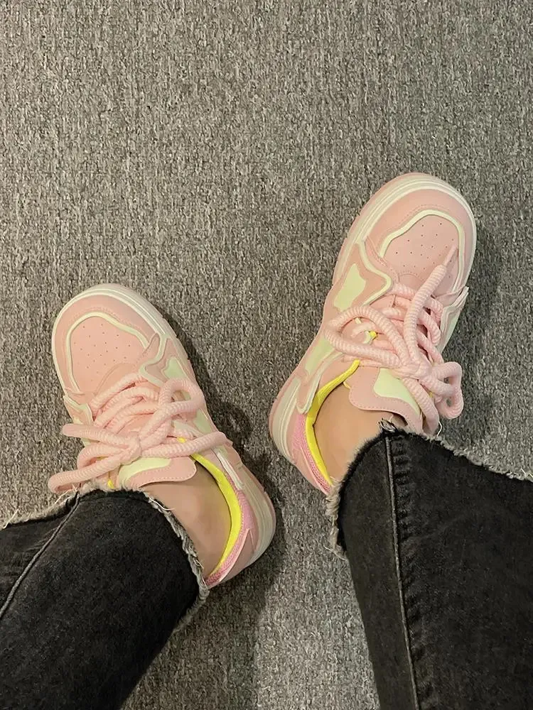 Scarpe da ginnastica con plateau rosa e blu da donna, scarpe sportive kawaii, casual, da tennis, da donna, basse, vintage, con suola spessa, coreane, carine_voghion.com