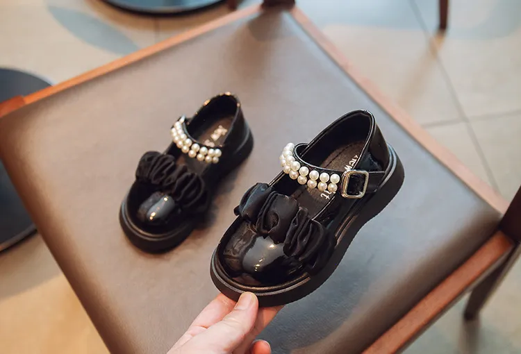 Girls Leather Kids Mary Jane Glossy Pearls and Bow Solid Color Kidsnest Baby Casual Princess for Children Party Wedding_desvips.com