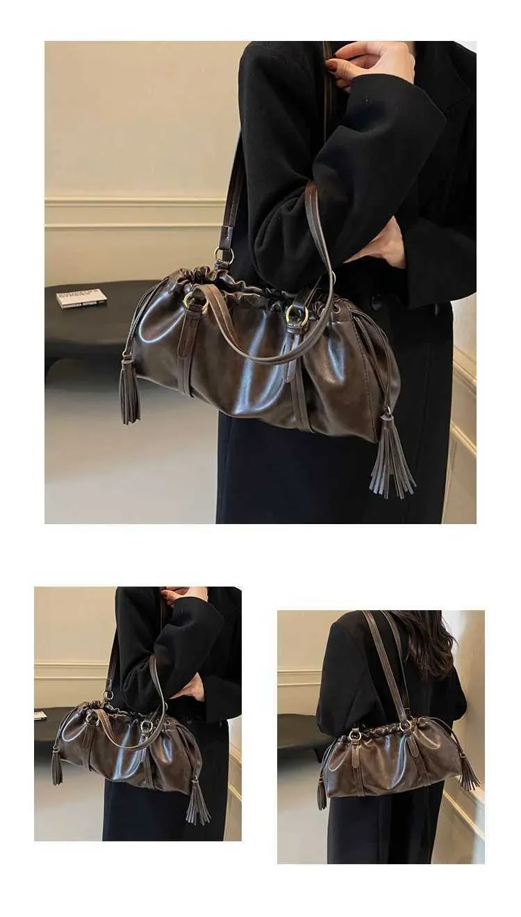 Damen PU Handtasche Solid Grouss Kapazitéit Soft Designer Casual Pendeltasche Ënneraarmtasche Damen Versatile SchëllertaschenC241212_voghion.com