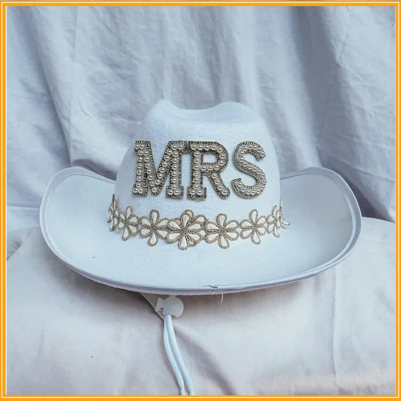 Chapeaux à large bord blanc Dia Fringe Bride Cowgirl Hat Mme Cowboy Bridesmaid Gift Bridal Summer Country Western HatWide_voghion.com