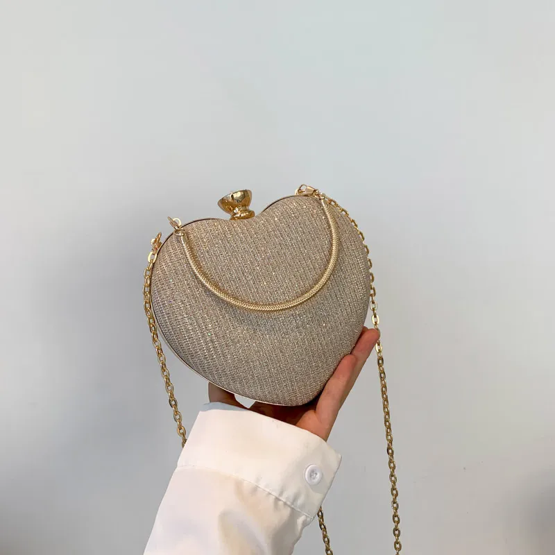 Pochette da sera Borsa da donna lucida Pochette in metallo a forma di cuore Borsa a tracolla con catena di moda Borsa da donna_voghion.com