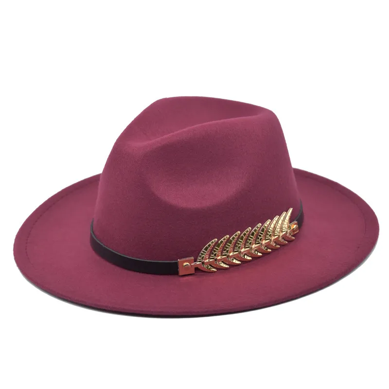 Berretti 2024 di alta qualità vintage classico feltro jazz cappello Fedora a tesa larga cloche cowboy Panama per le donne uomini bombetta_voghion.com