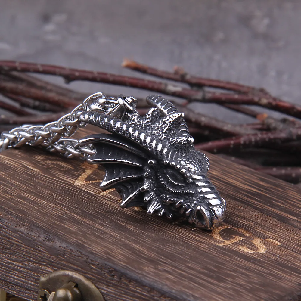 Collane con ciondolo Drago Gioielli in acciaio al titanio Testa di animale Collana Punk Uomo Accessori GioielliPendente Sidn22_voghion.com