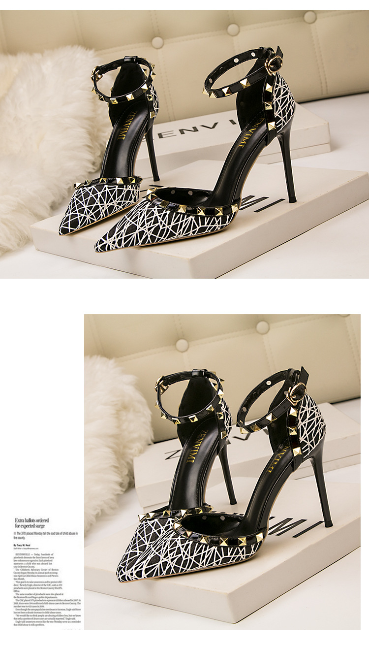 9288-20 Sexy Abnehmen Stiletto Nachtclub Damen Schuhe High Heels Flach Spitzschuh Hohl Niet Strap Sandalen_voghion.com