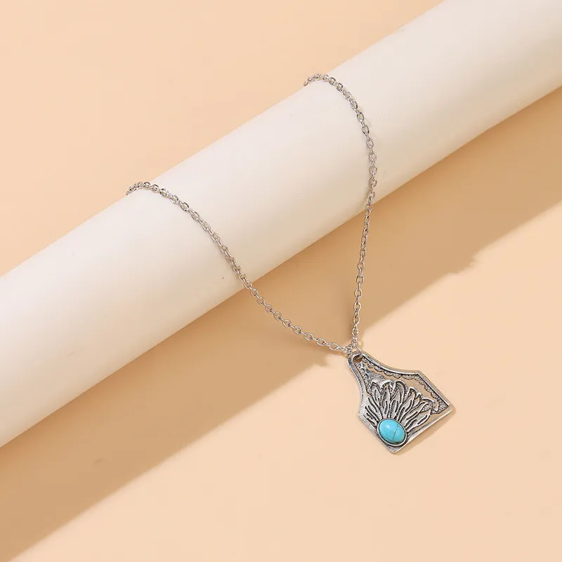 Collane con ciondolo, targhetta per bovini martellata con piccola pietra turchese, collana minimalista a strati, regalo di festa per le donne_voghion.com
