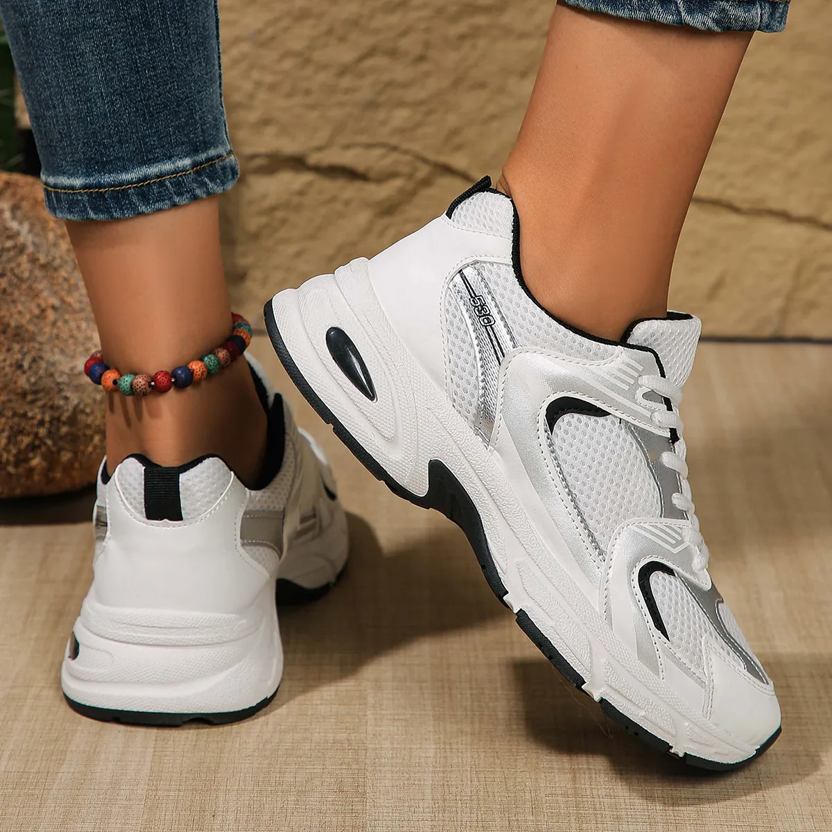 Designer's New Casual Sports Plus Size Women's Lace Up Mesh Breathable Shoes_voghion.com