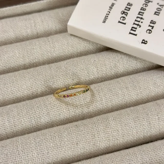 Anello aperto regolabile in metallo vintage con stella arcobaleno e zircone cubico, per donna, colore oro, anelli impilabili, regalo di gioielli_voghion.com
