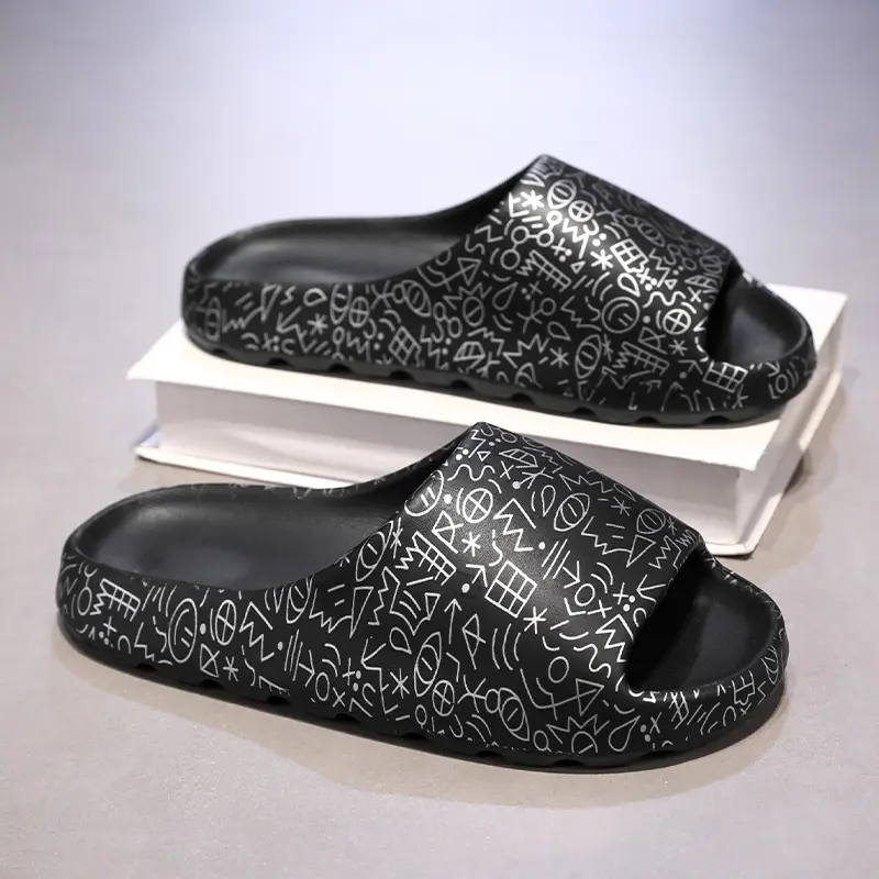 Pantoufles homme confortables pour la maison et la plage_voghion.com