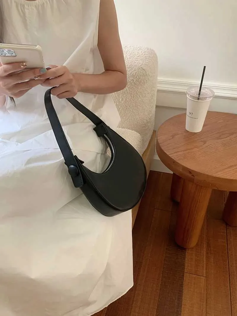 Elegant Women's Shoulder Bag And Handbag In Solid Pu Leather_voghion.com