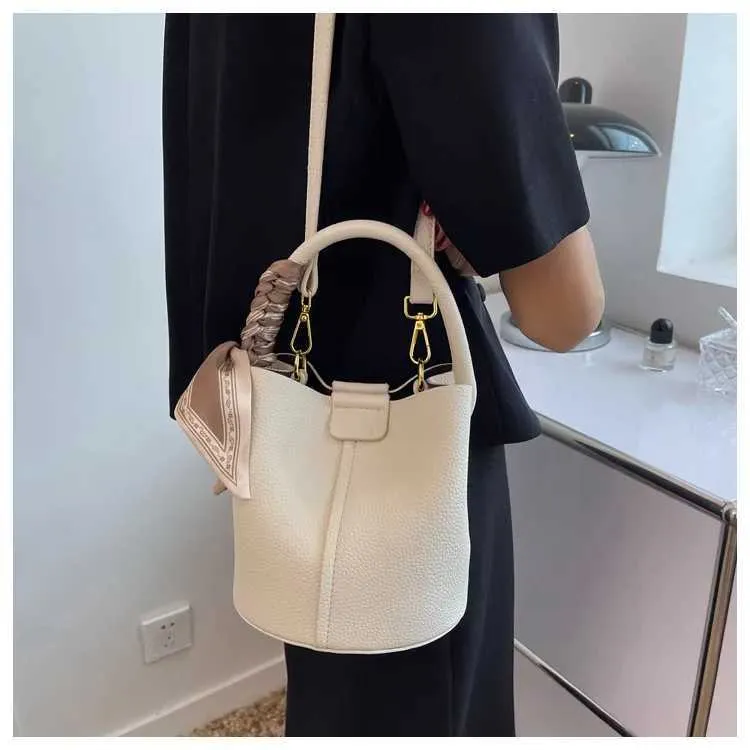 Axelremsväska för moderiktig handhållen hinkväska för kvinnor, designerväskor, handväskor och väskor, bolsos de mujerC241212_voghion.com