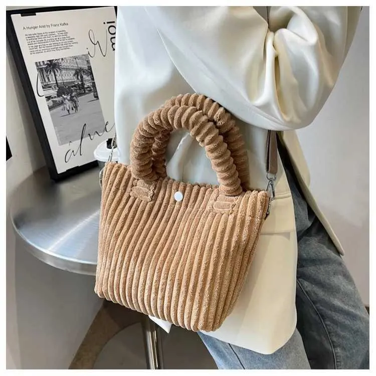 Borsa a secchiello vintage in pile borsa a tracolla e a spalla_voghion.com