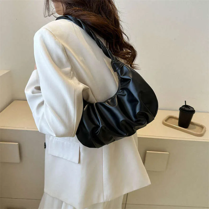 Women's Shoulder Bag Simple Pleated Underarm Bag For Women_voghion.com