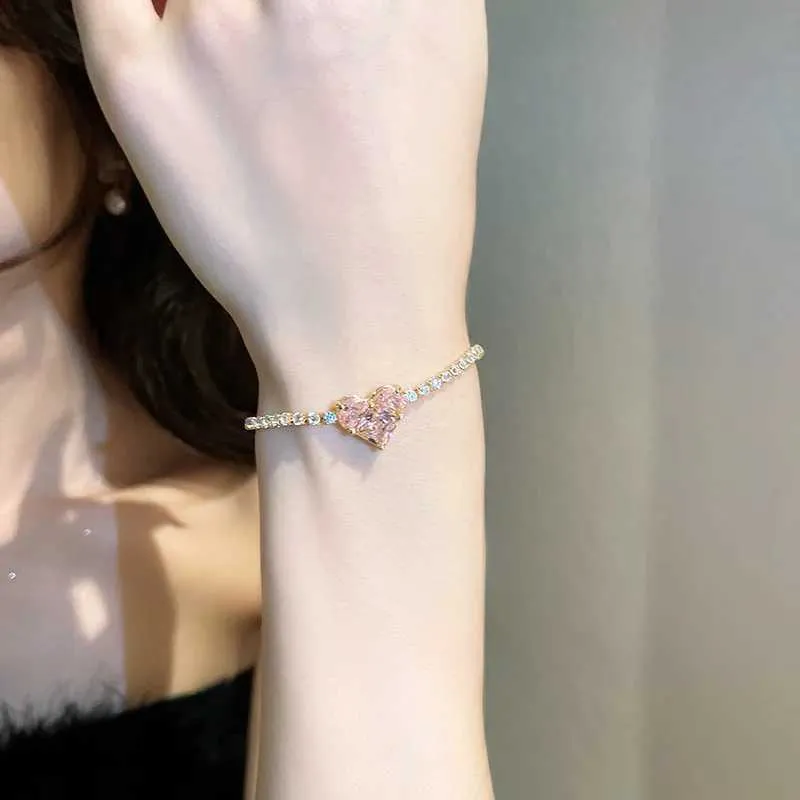 Bracciale con strass e cristallo rosa placcato oro per donna_voghion.com