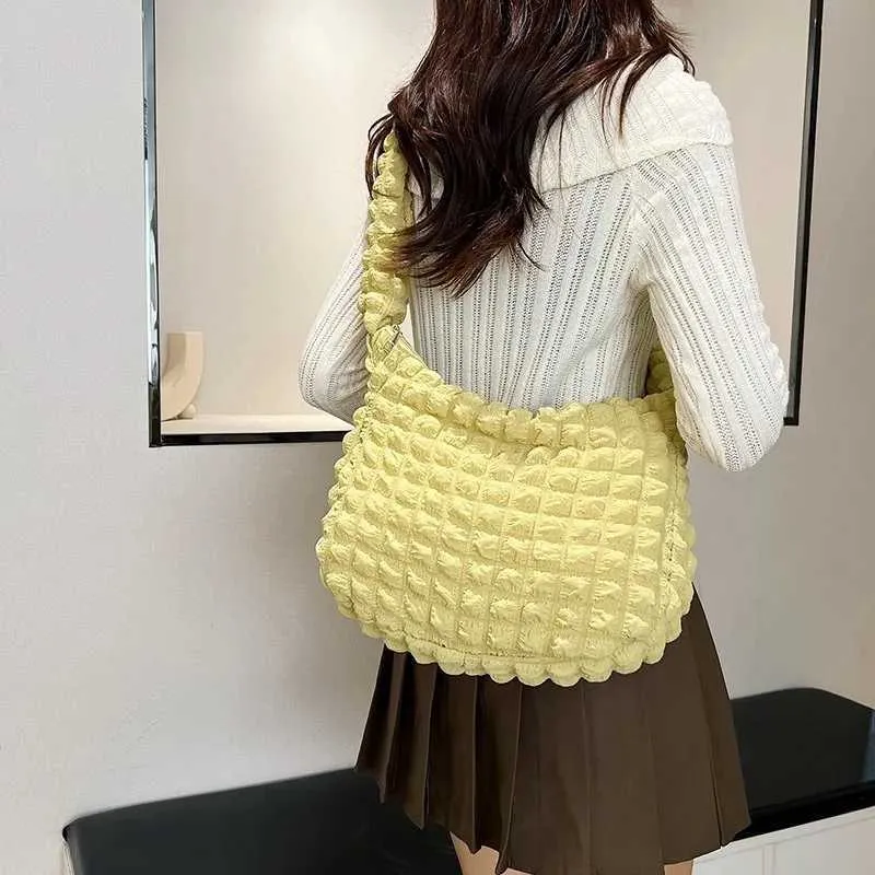 Borsa a tracolla tinta unita grande capacità borsa a mano trapuntata imbottita sotto le ascelle borsa per scarpe Y241026_voghion.com