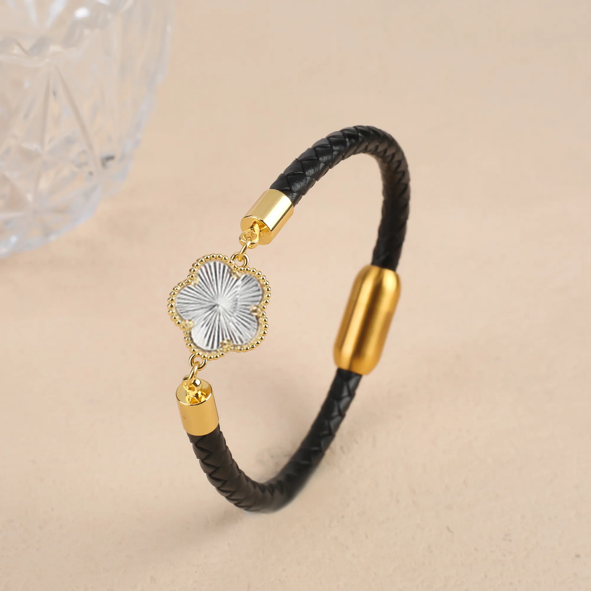 Clover Charm Leather Bracelet For Men And Women Simple Style_voghion.com