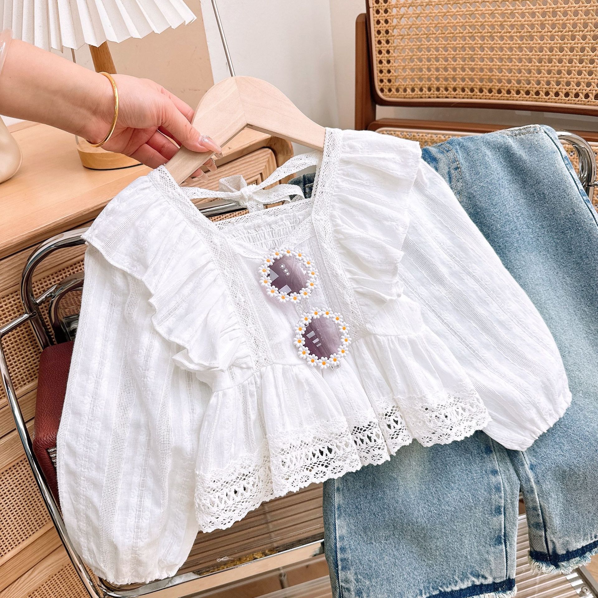 Mutter & Kinder 2024 Frühjahr und Herbst neues süßes Puffärmel-Top für Mädchen plus gerade Jeans zweiteiliges Set_voghion.com