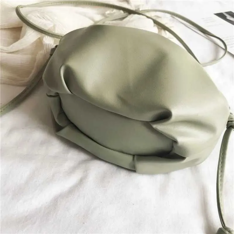 Módní dámská ramenní taška, nový příjezd, crossbody, jednobarevná, skládaný design, dámská mini zipová taška přes rameno, Cloud Bag_voghion.com