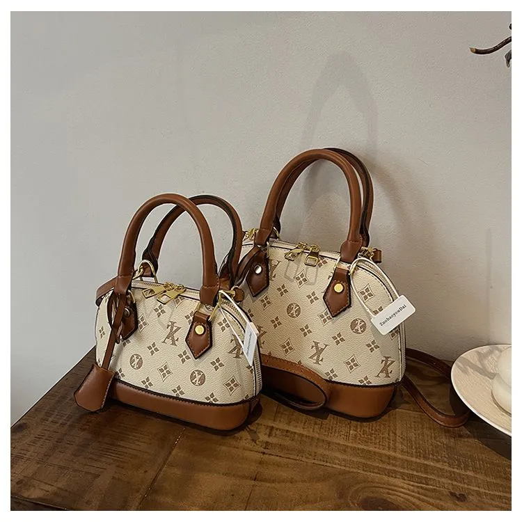 Borsa a tracolla da donna alla moda, nuova moda primaverile, con tracolla, tutti i tipi, confezione a conchiglia, marea_voghion.com