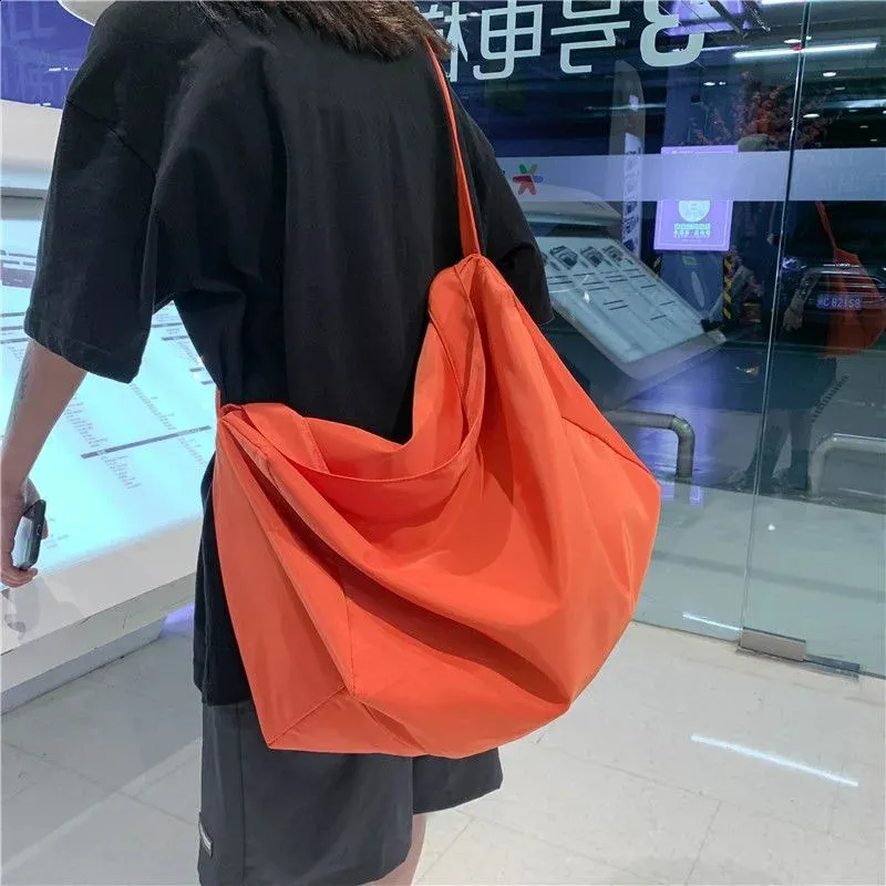 Borsa a mano in tela impermeabile di alta qualità, casual, da donna, grande capacità, a tracolla, alla moda, 2024 240723_voghion.com